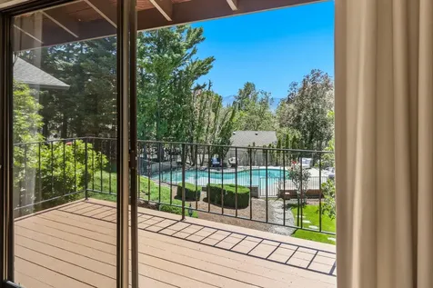 50 Mariposa Terrace Medford OR 97504