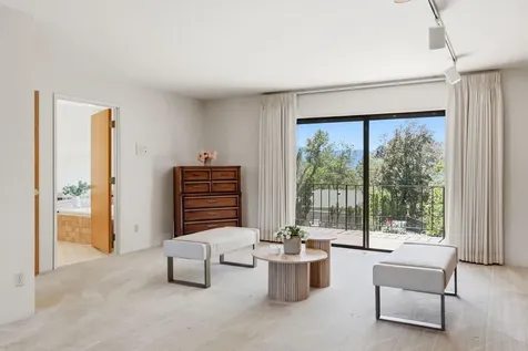 50 Mariposa Terrace Medford OR 97504