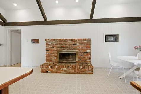 50 Mariposa Terrace Medford OR 97504