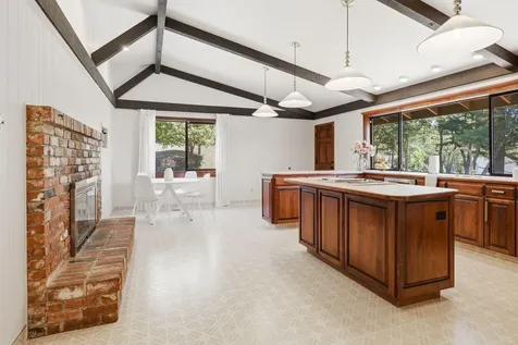 50 Mariposa Terrace Medford OR 97504