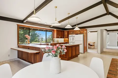 50 Mariposa Terrace Medford OR 97504