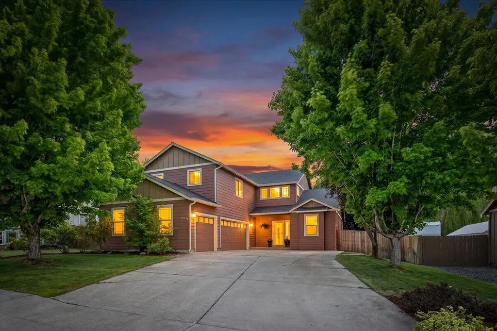 1339 SW Rimrock Way Redmond OR 97756