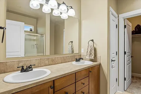 1339 SW Rimrock Way Redmond OR 97756