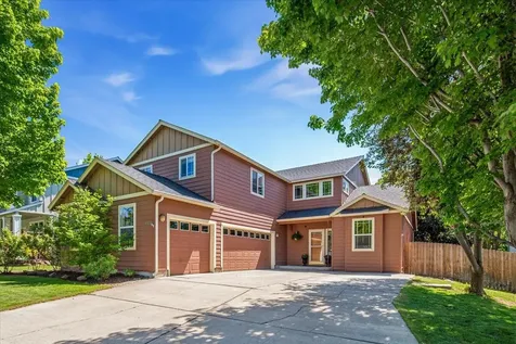 1339 SW Rimrock Way Redmond OR 97756