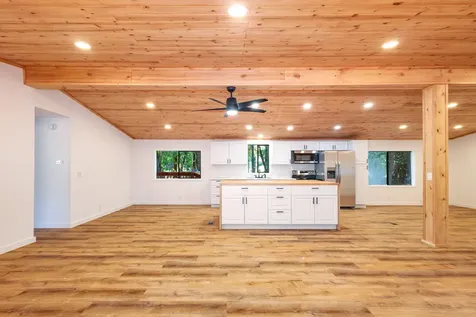 601 Pinewood Way Cave Junction OR 97523