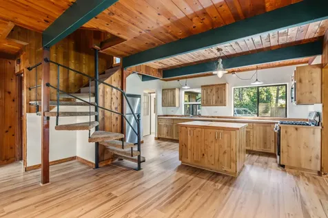 140 Bonanza Drive Selma OR 97538