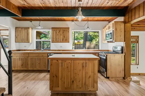 140 Bonanza Drive Selma OR 97538