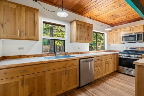 140 Bonanza Drive Selma OR 97538