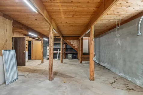140 Bonanza Drive Selma OR 97538