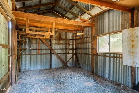 140 Bonanza Drive Selma OR 97538