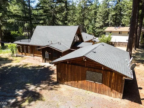 140 Bonanza Drive Selma OR 97538