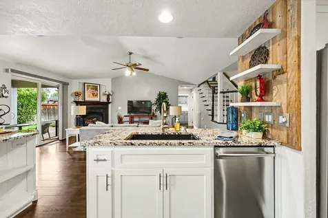 545 Diego Court Central Point OR 97502