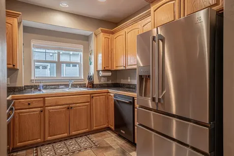 472 Scenic Drive Ashland OR 97520