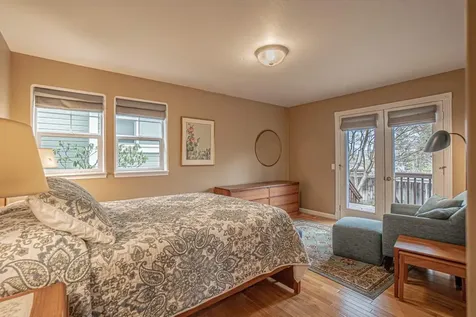 472 Scenic Drive Ashland OR 97520