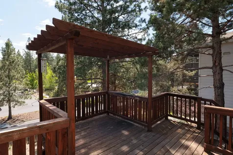 2533 NW Monterey Pines Drive Bend OR 97703