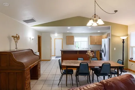 2533 NW Monterey Pines Drive Bend OR 97703