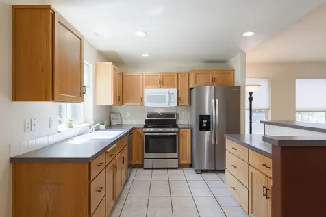 2533 NW Monterey Pines Drive Bend OR 97703
