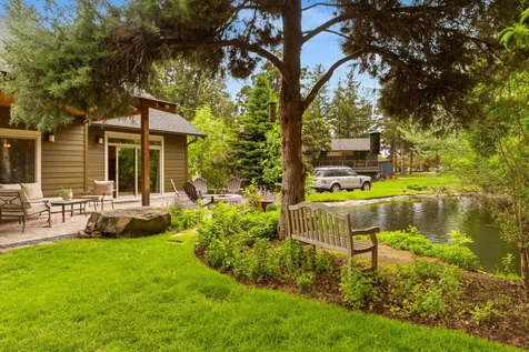 21125 Bear Creek Road Bend OR 97701