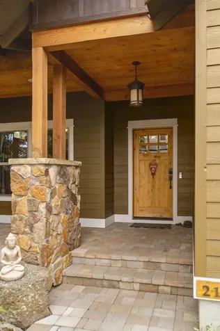21125 Bear Creek Road Bend OR 97701