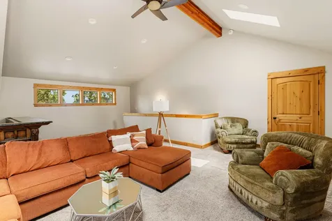 21125 Bear Creek Road Bend OR 97701