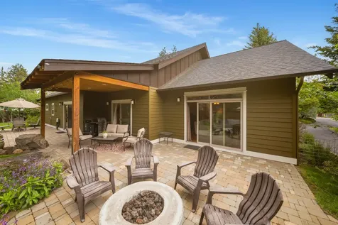 21125 Bear Creek Road Bend OR 97701
