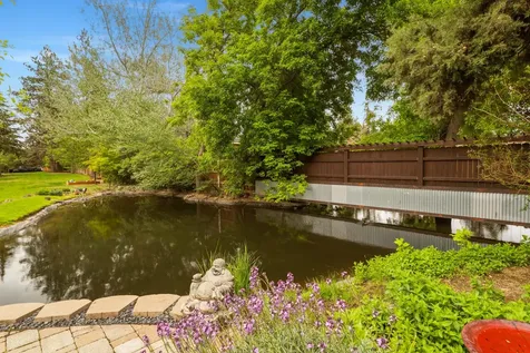 21125 Bear Creek Road Bend OR 97701