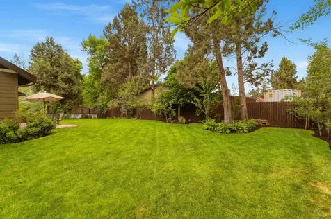 21125 Bear Creek Road Bend OR 97701