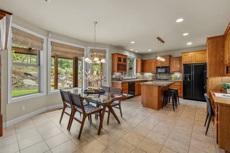 19598 Green Lakes Loop Bend OR 97702