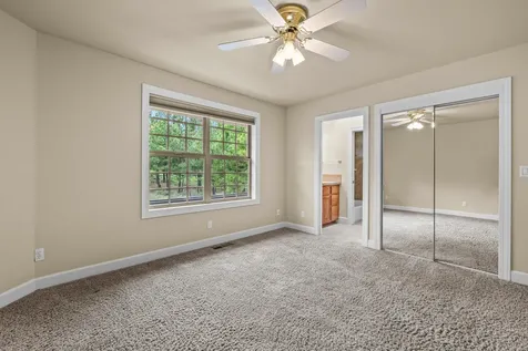 19598 Green Lakes Loop Bend OR 97702