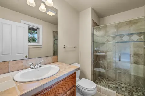 19598 Green Lakes Loop Bend OR 97702