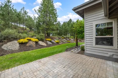 19598 Green Lakes Loop Bend OR 97702