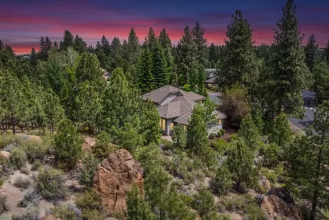 19598 Green Lakes Loop Bend OR 97702