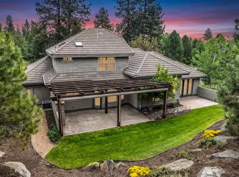 19598 Green Lakes Loop Bend OR 97702