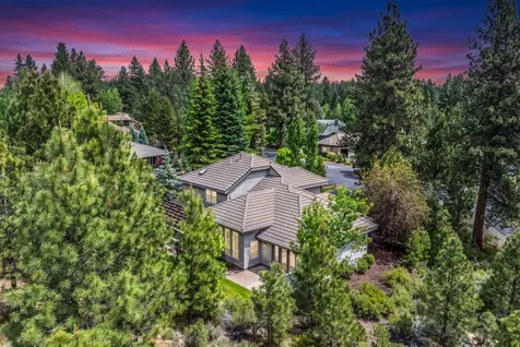 19598 Green Lakes Loop Bend OR 97702