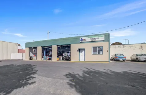 409 Main Avenue Tillamook OR 97141