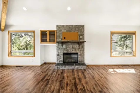 2863 NW Fairway Heights Drive Bend OR 97703