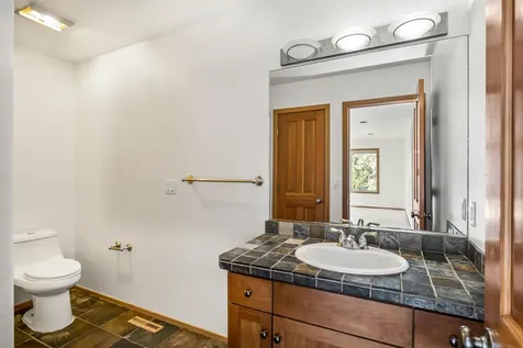 2863 NW Fairway Heights Drive Bend OR 97703