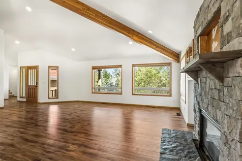 2863 NW Fairway Heights Drive Bend OR 97703