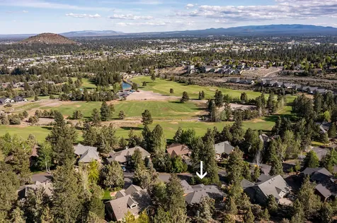 2863 NW Fairway Heights Drive Bend OR 97703