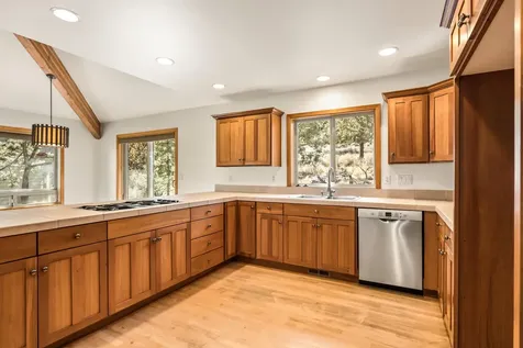 2863 NW Fairway Heights Drive Bend OR 97703