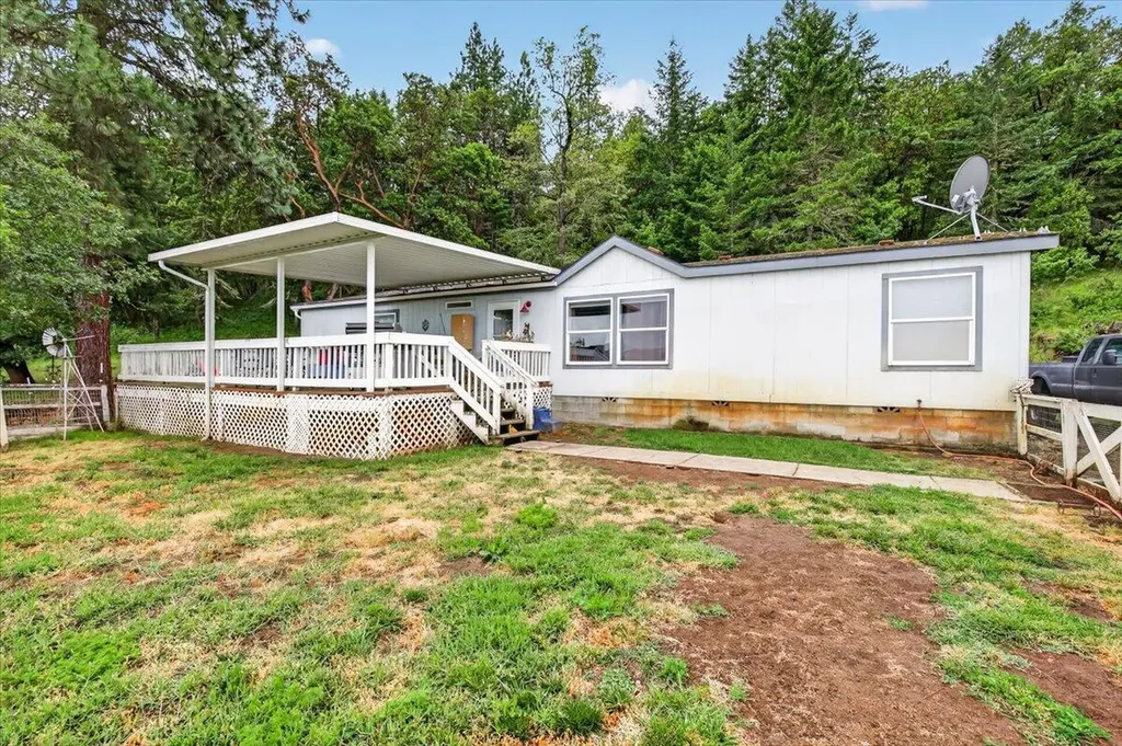 483 Wren Ridge Drive Eagle Point OR 97524