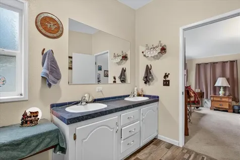 483 Wren Ridge Drive Eagle Point OR 97524