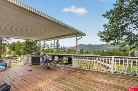 483 Wren Ridge Drive Eagle Point OR 97524