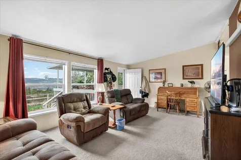 483 Wren Ridge Drive Eagle Point OR 97524