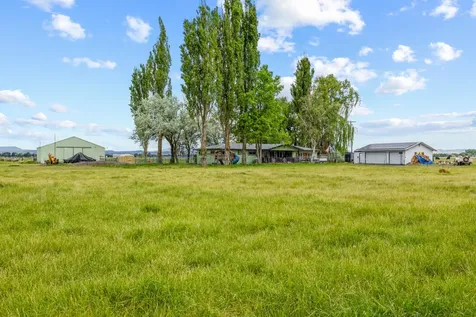 5820 Highway 39 Klamath Falls OR 97603