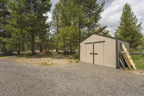 52790 Meadow Lane La Pine OR 97739