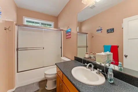 212 NW Canyon View Drive Grants Pass OR 97526