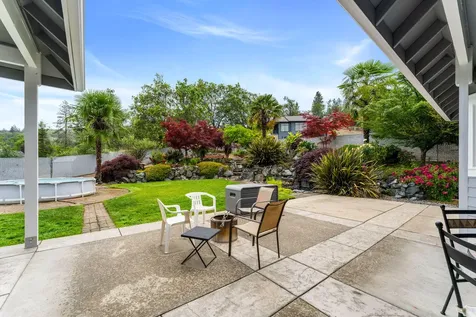 212 NW Canyon View Drive Grants Pass OR 97526