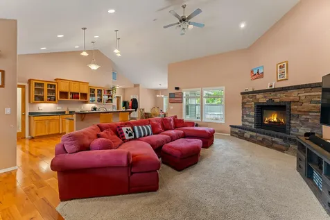 212 NW Canyon View Drive Grants Pass OR 97526