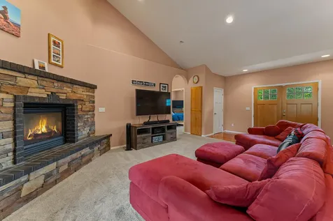 212 NW Canyon View Drive Grants Pass OR 97526